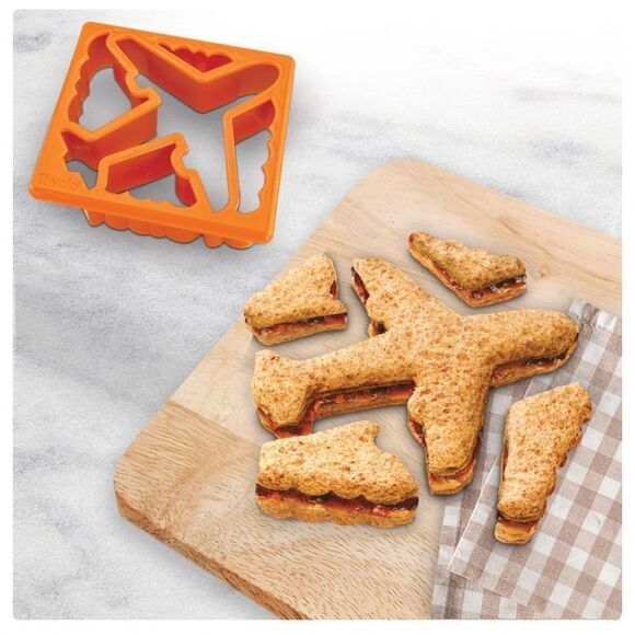 Tovolo Plane & Clouds Sandwich Shaper, Kid-Friendly, Dishwasher Safe-2 shapers - Picture 1 of 5